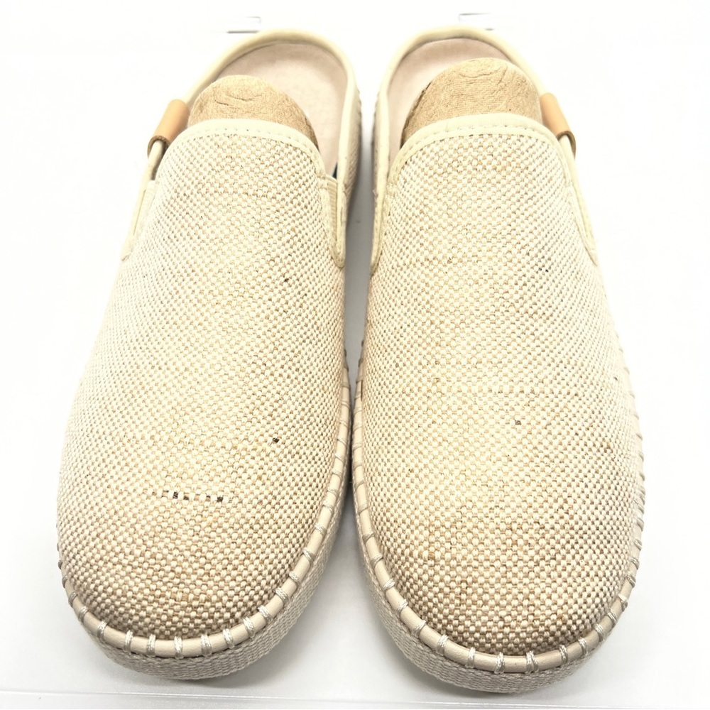 Womens UGG delu shoes - Picture 3 of 5